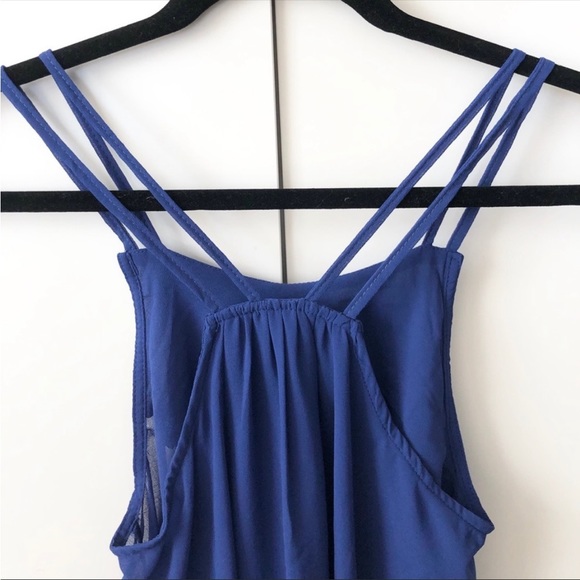 Strappy crepe tank - Picture 2 of 7